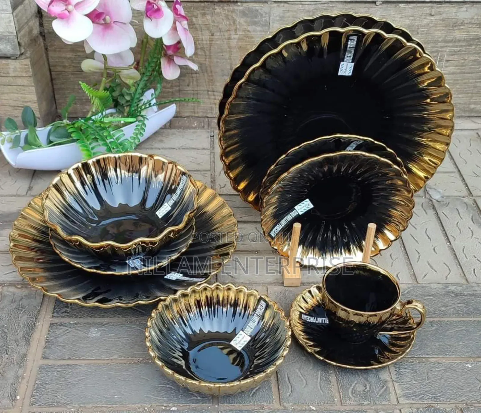 36pcs Nordic Classy Dinner Set With Gold Rim*