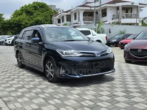 Toyota Corolla Fielder 1.5 Hybrid FWD 2019