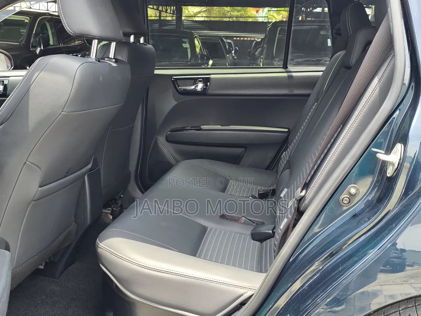 Toyota Corolla Fielder 1.5 Hybrid FWD 2019