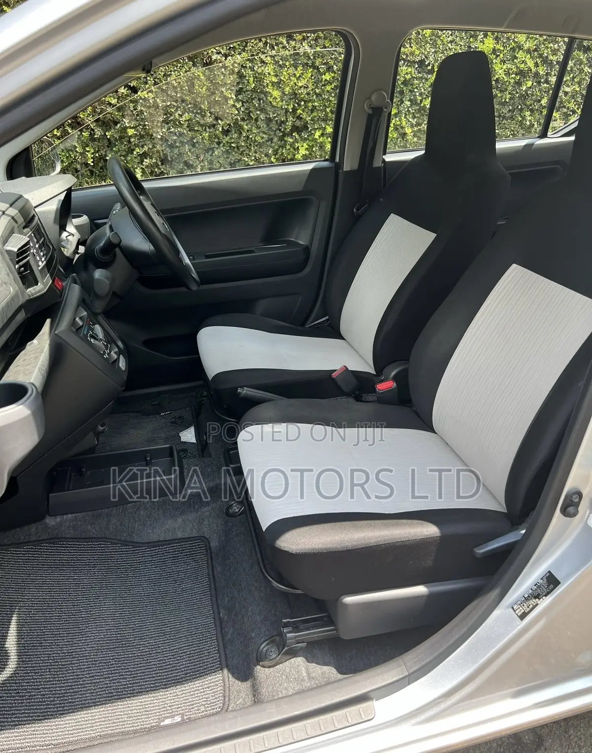 Daihatsu Mira 2018 Silver