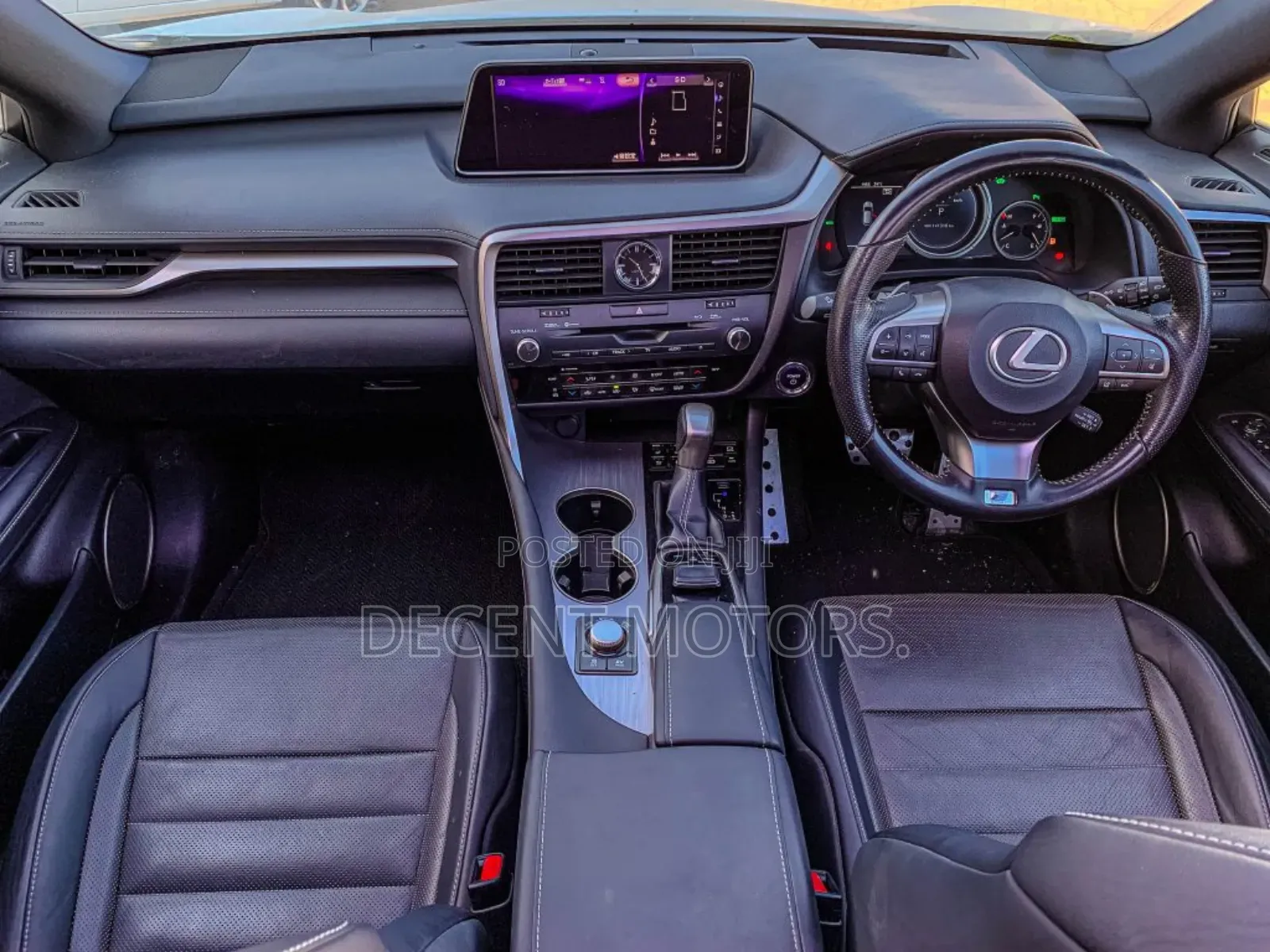 Lexus LX 570 AWD 2018 White