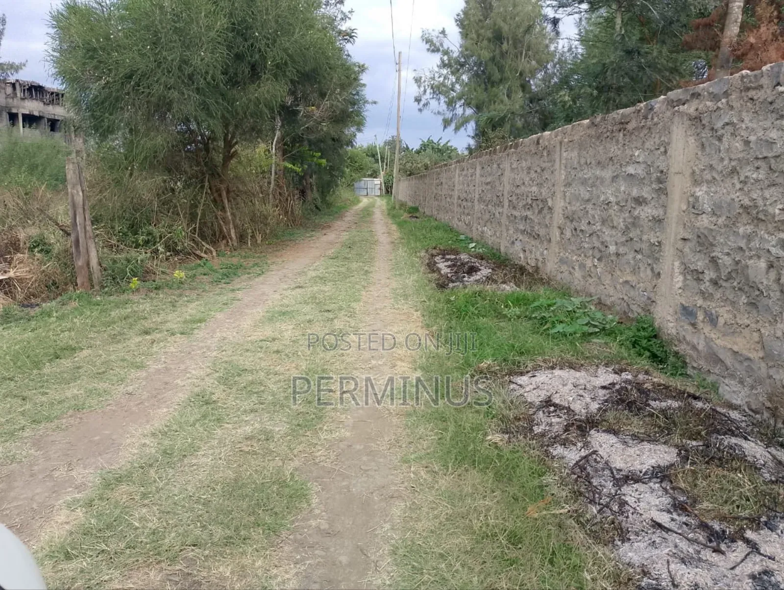 Land on Quick Sale 3/4 Acre.