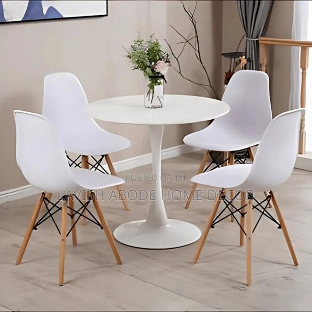 Round White Dining Table With 4 Chairs Set