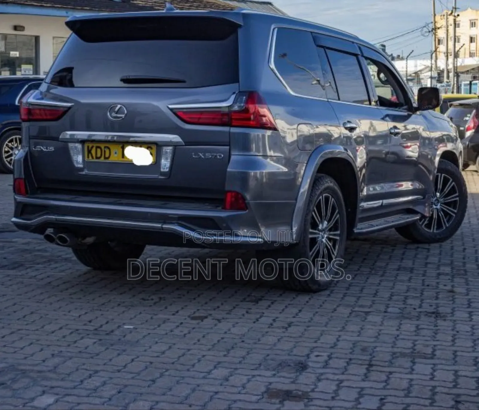 Lexus LX 570 AWD 2017 Gray