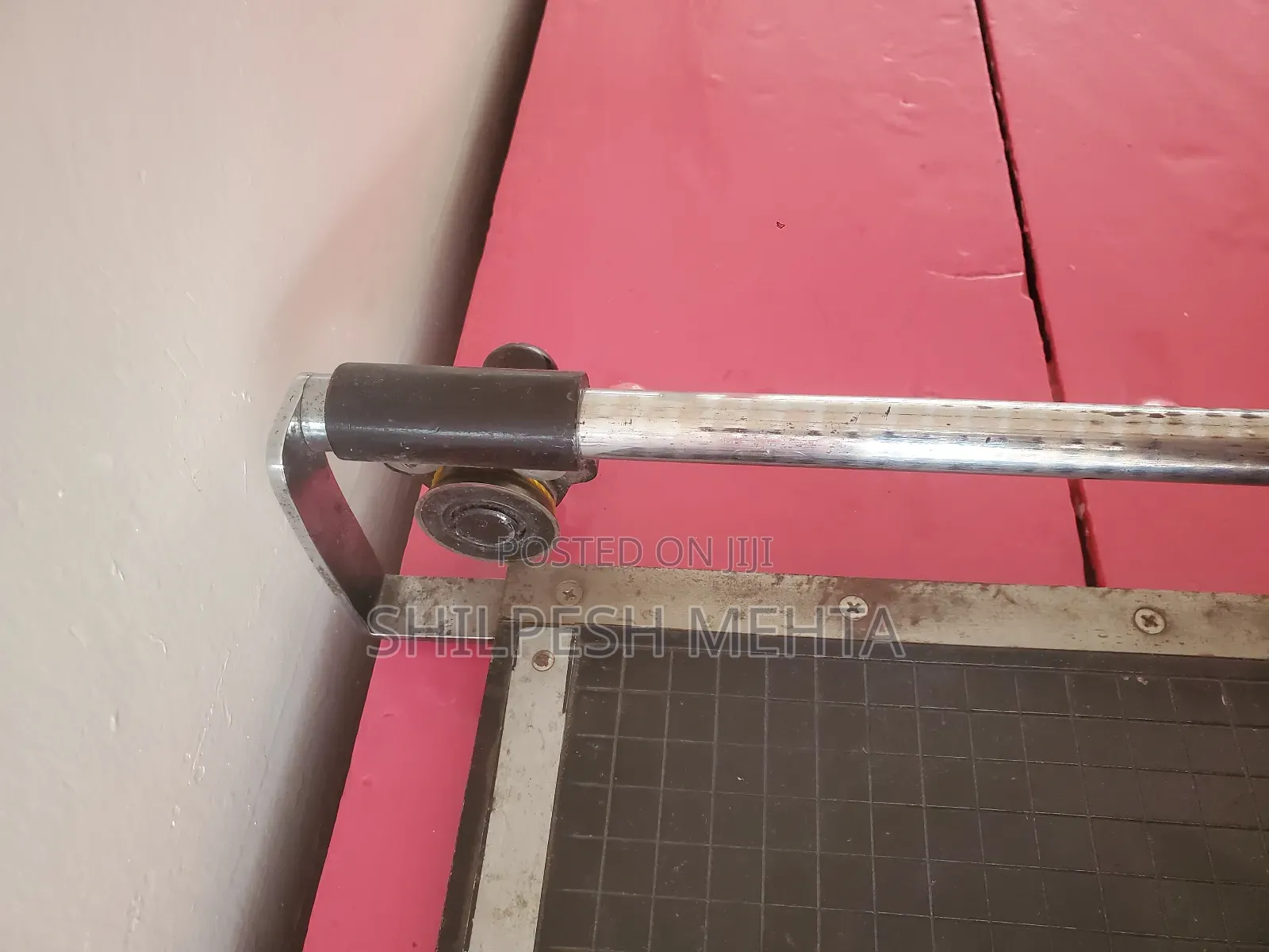 Metal Cutter Strong