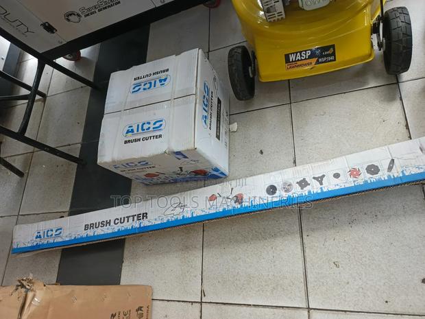 Aico Japan 4 Stroke Brush Cutter With 8 Blades - thumbnail 3