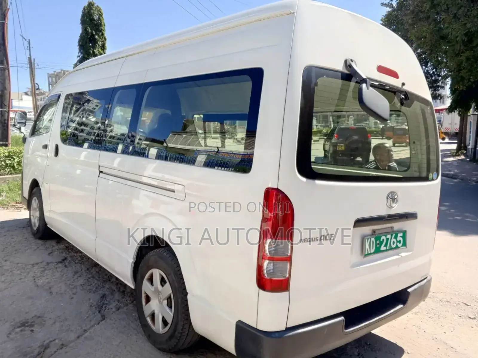 Toyota HiAce 2020 White