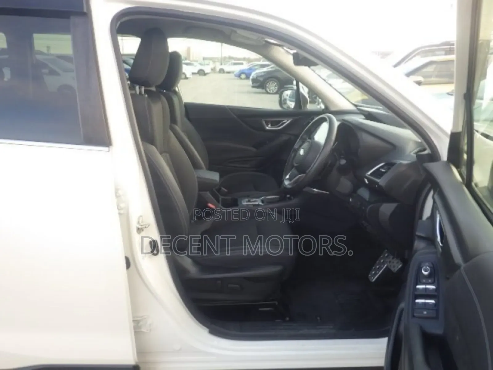 Subaru Forester Premium AWD 2019 White