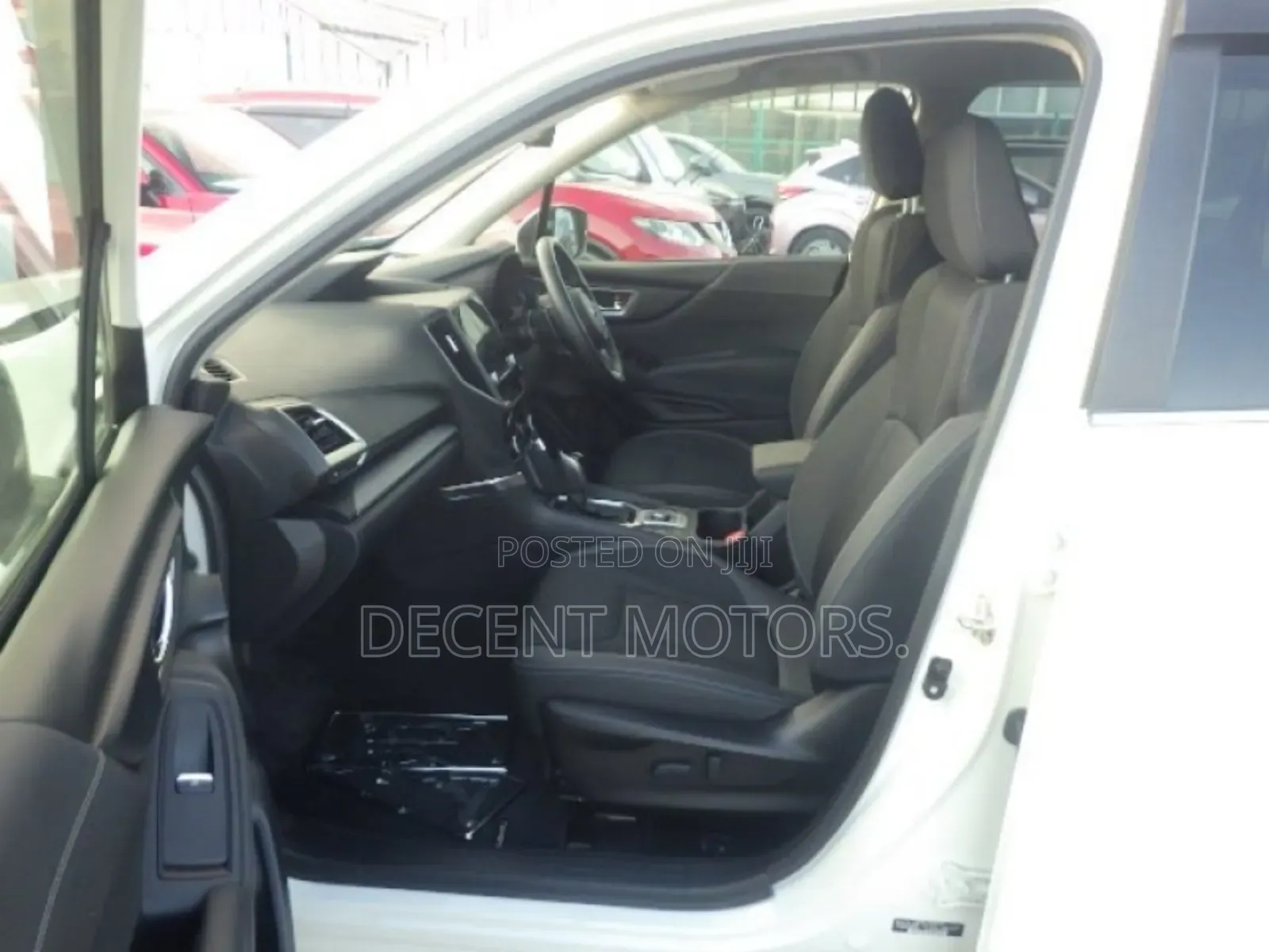 Subaru Forester Premium AWD 2019 White