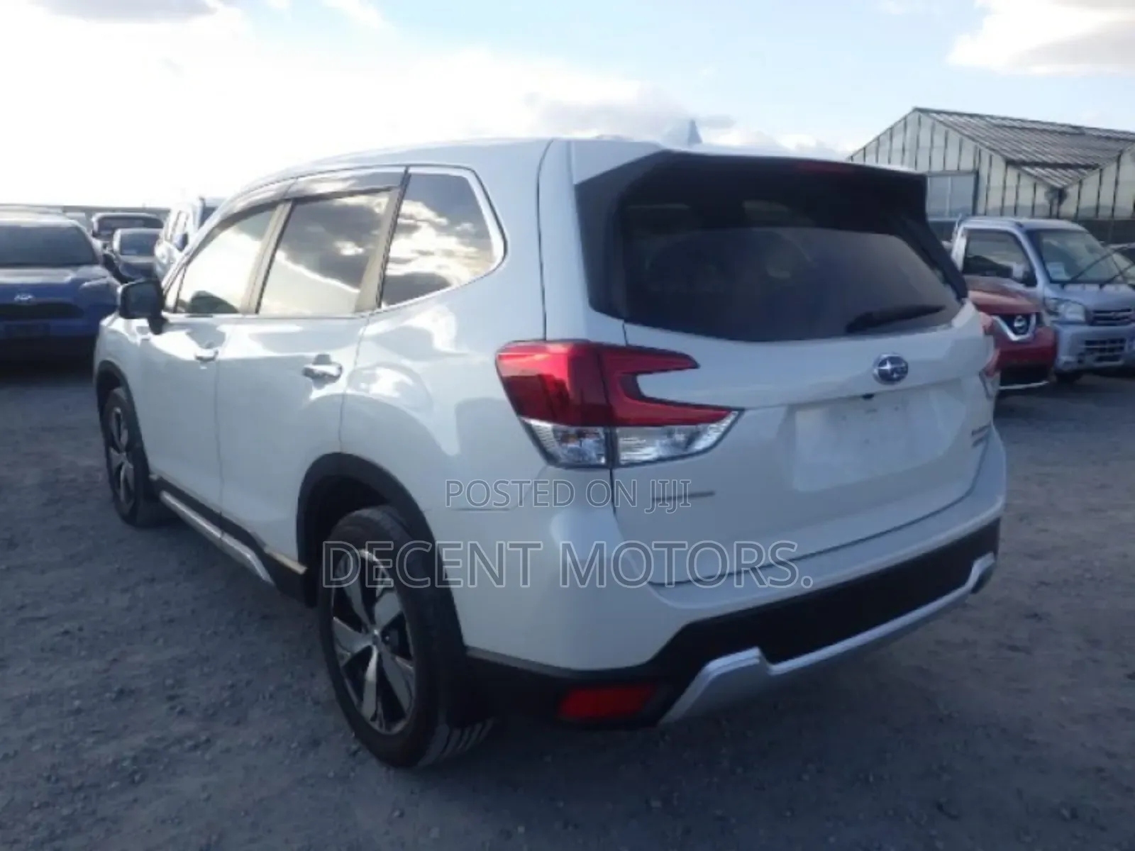Subaru Forester Premium AWD 2019 White