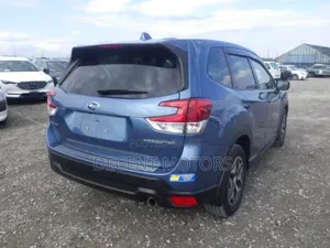 Subaru Forester Premium AWD 2019 Blue