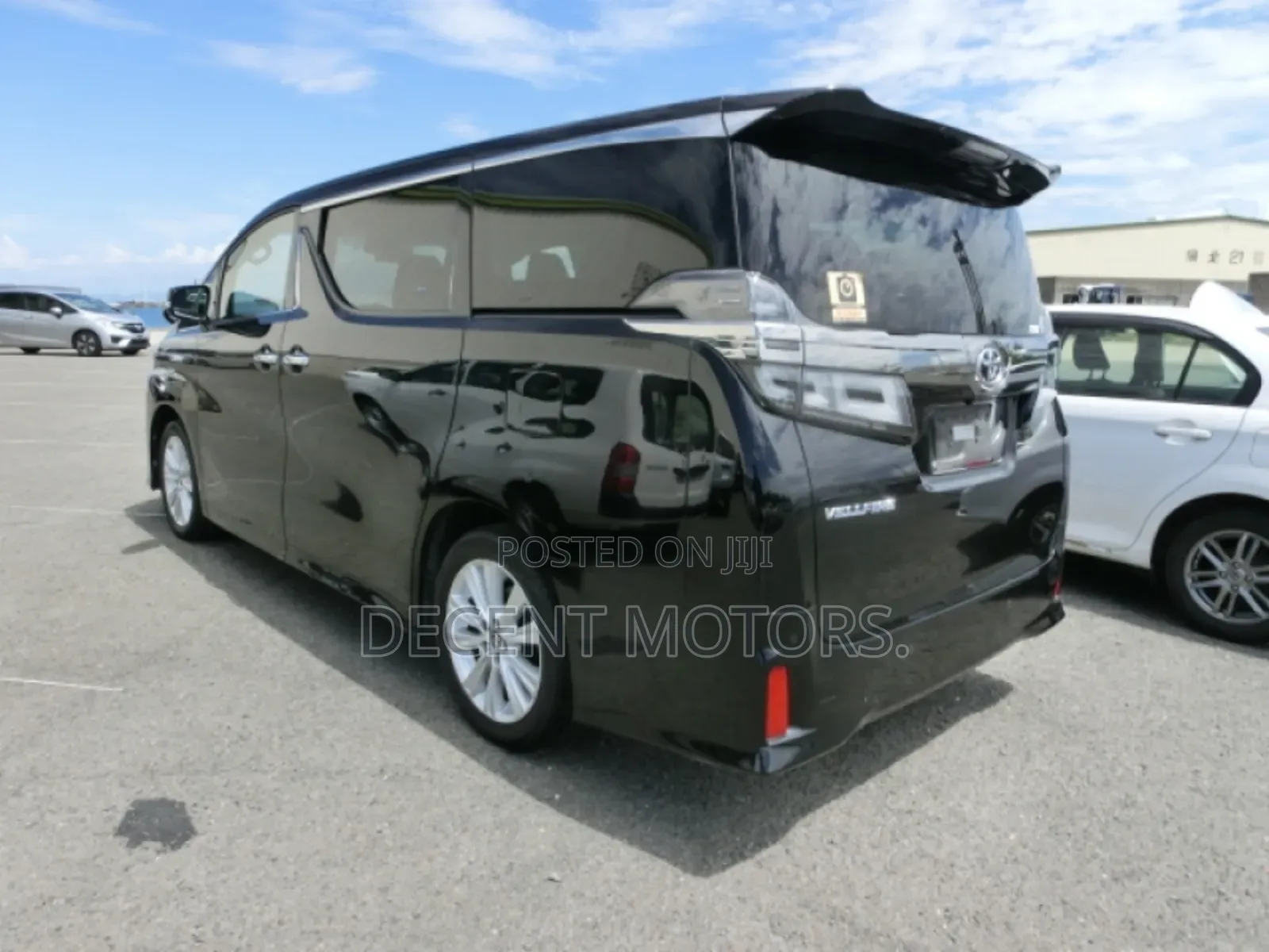 Toyota Alphard 2.5 Petrol FWD 2018 Black