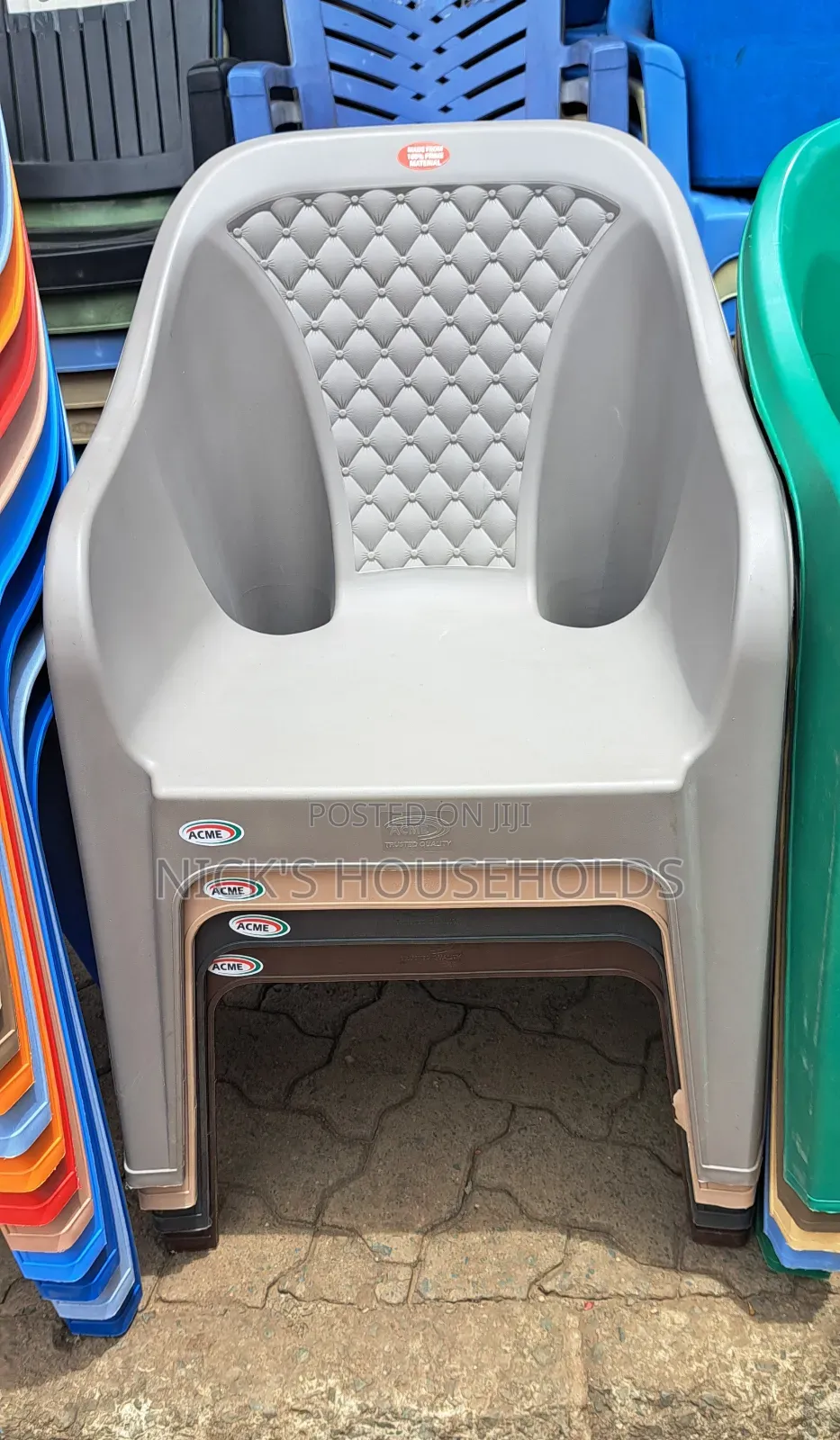 Beautiful Acme Plastic Chair With Arms