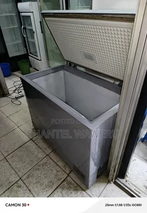 Grey Deepfrezer