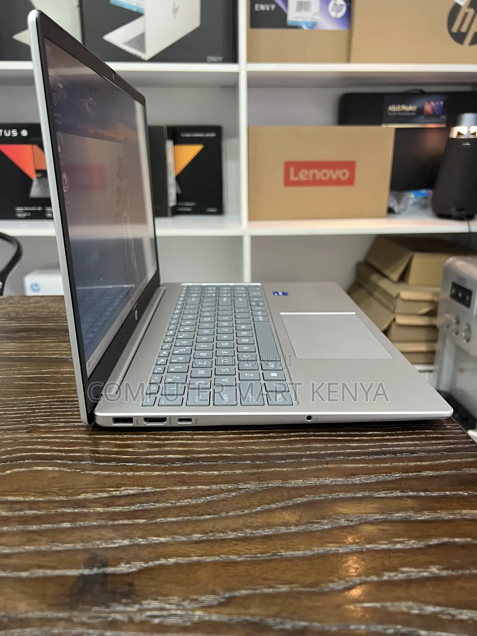 New Laptop HP 15 8GB Intel Core I7 SSD 512GB
