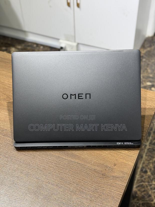 New Laptop HP 32GB Intel Core Ultra 9 SSD 1T - thumbnail 2