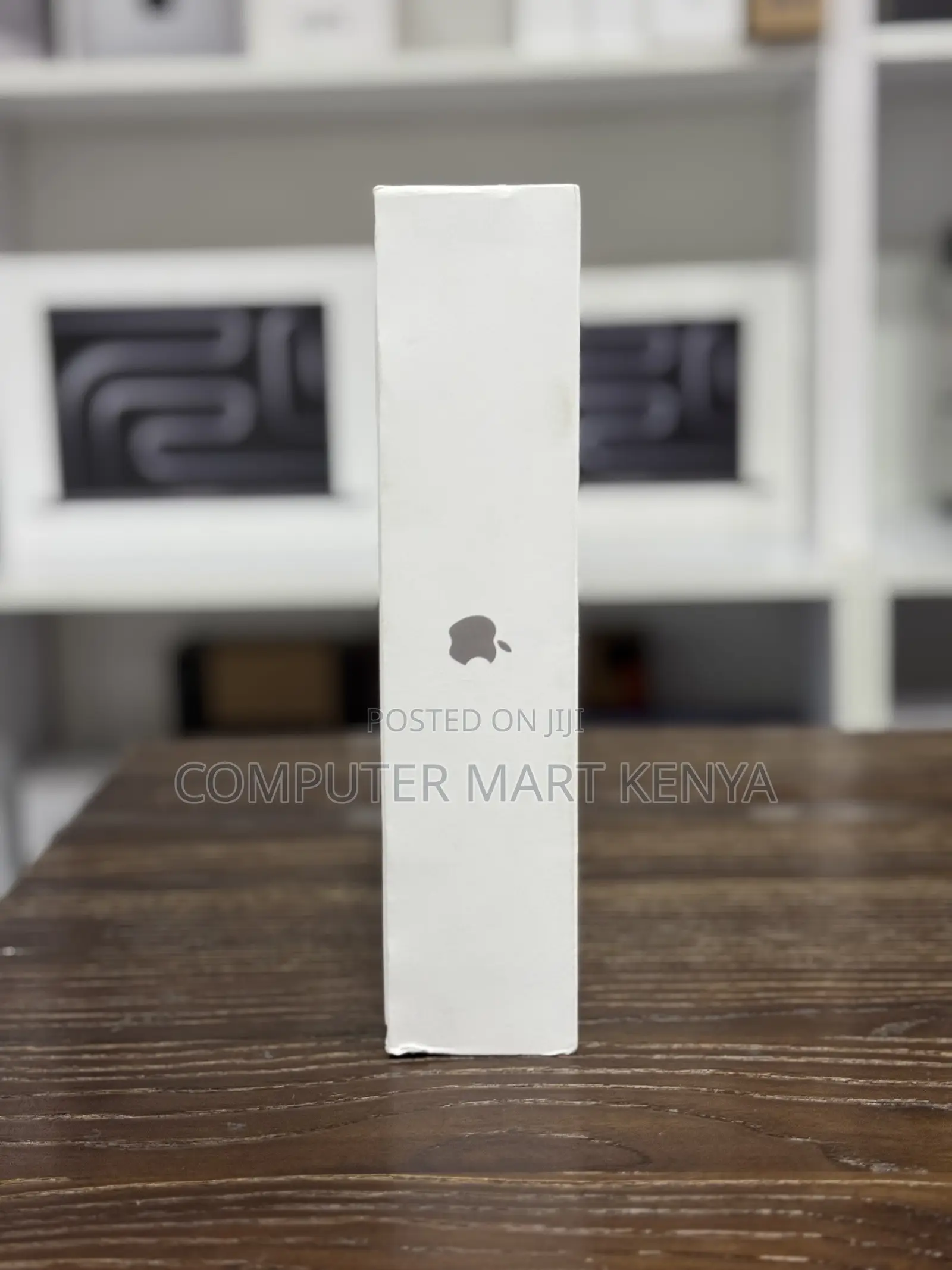 New Laptop Apple MacBook Air 2024 M3 13-Inch 16GB Apple M3 SSD 256GB
