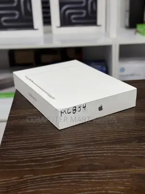 New Laptop Apple MacBook Air 2024 M3 13-Inch 16GB Apple M3 SSD 256GB