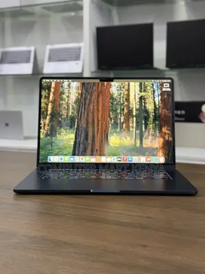 Laptop Apple MacBook Air 2022 M2 8GB Apple M2 SSD 256GB