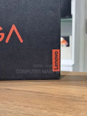 New Laptop Lenovo Yoga 7i 16GB Intel Core I7 SSD 512GB