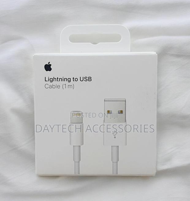 Apple Usb to Lightning Cable Md819zm/a 1m - thumbnail 2