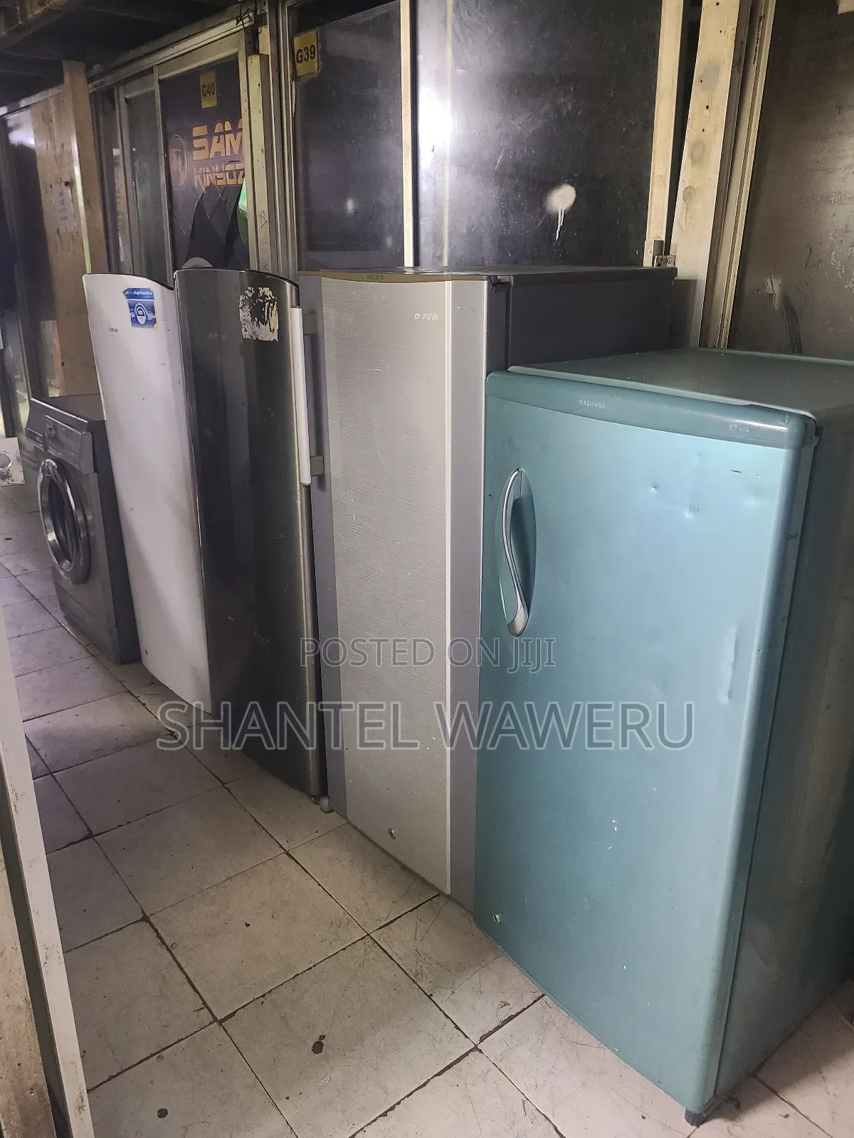 Medium Size Fridges / Single Door (4)Perfect Working