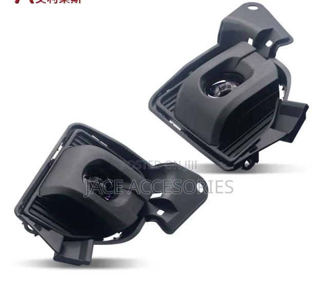 Toyota Hiace 7l Biled Fog Lamps