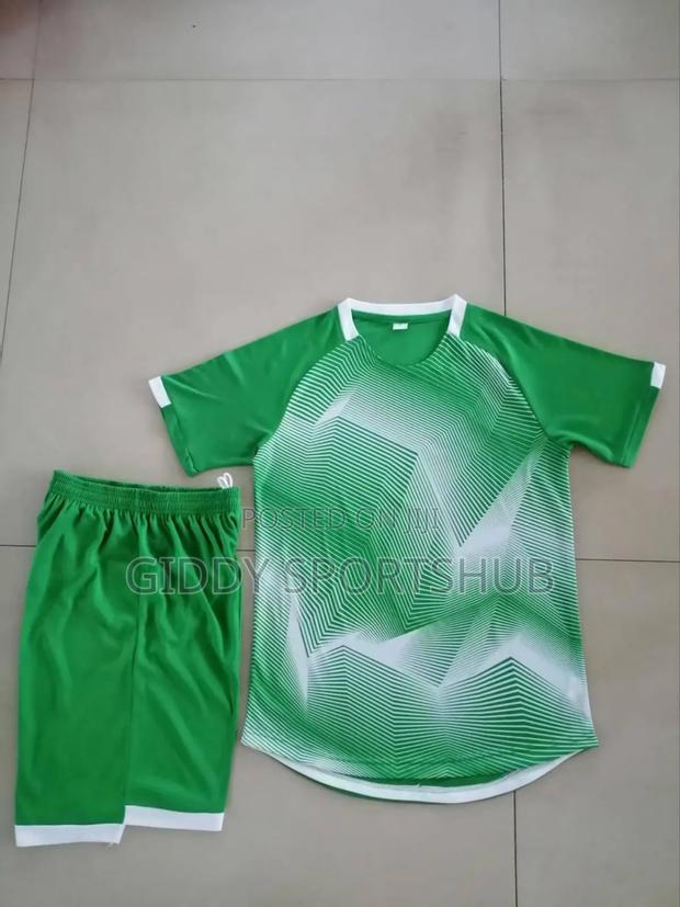 Ffootball Uniforms - main view