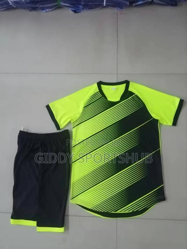Soccer Uniforms - thumbnail 3