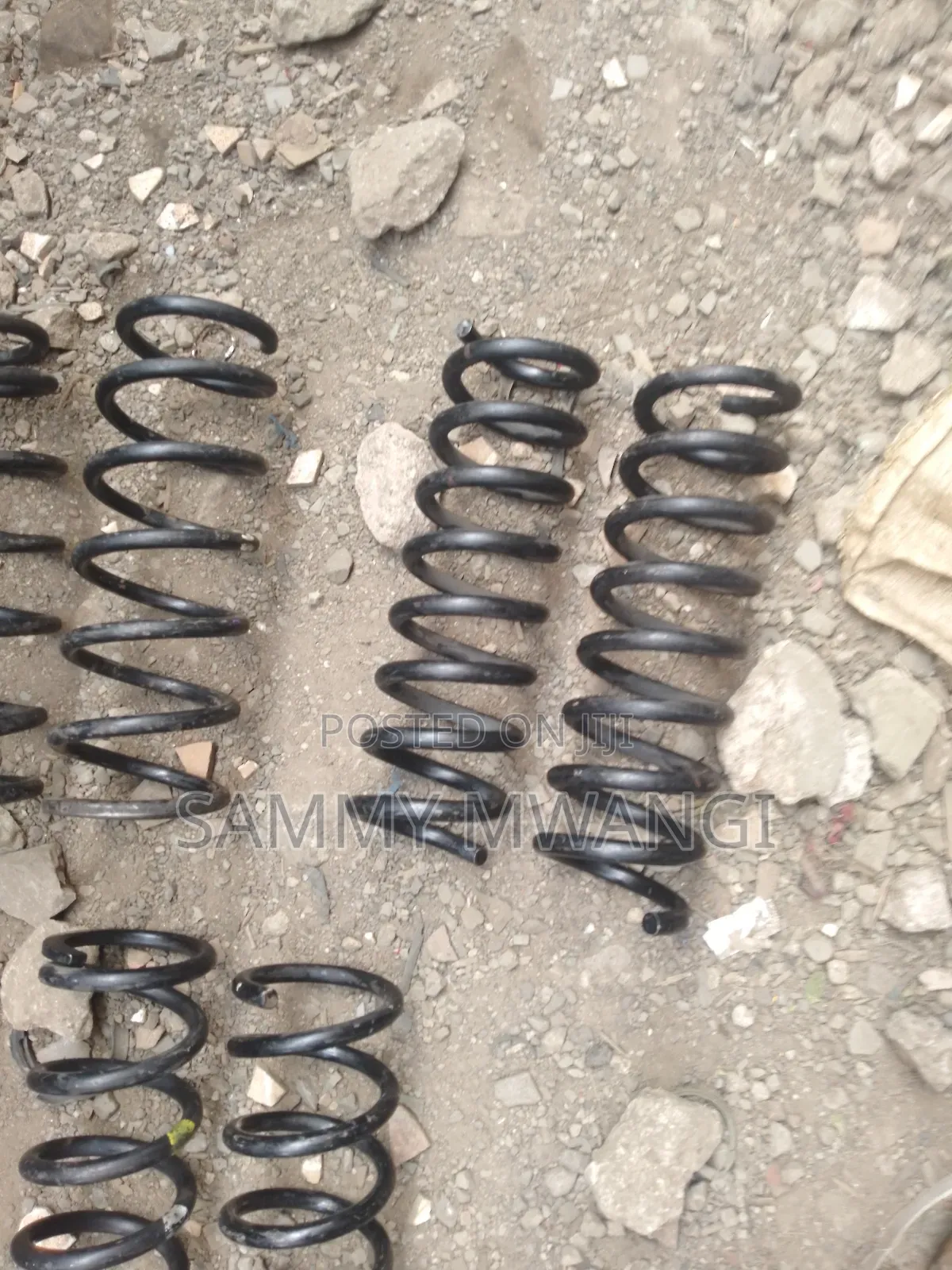Hyundai Santa Heavy Duty Coil Springs for Ground Clearance