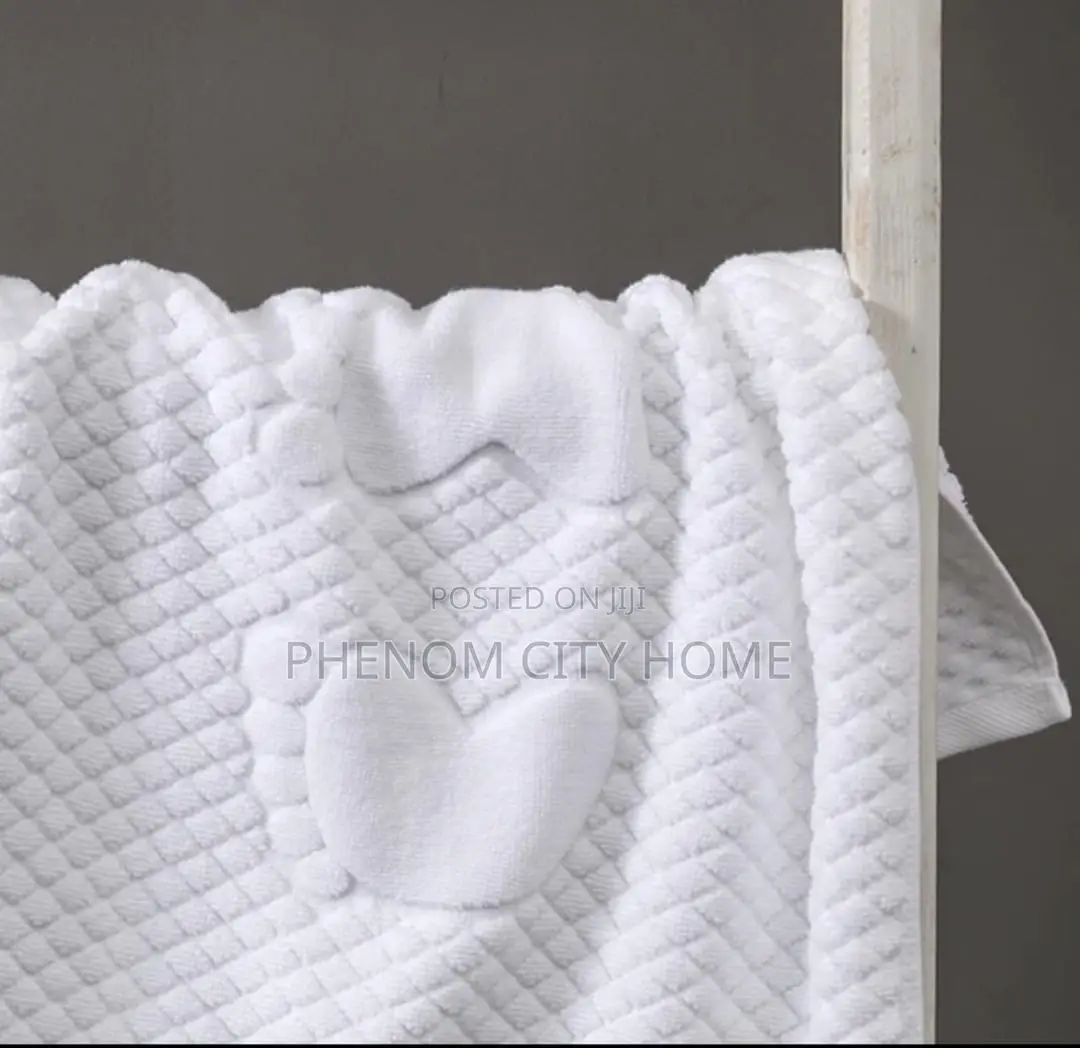 Pure White Elegant Foot Towels