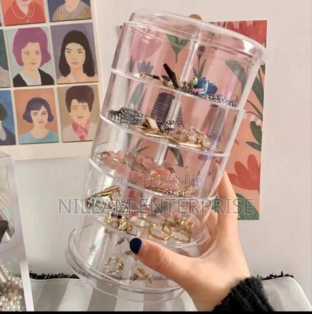 Acrylic Rotating Jewellery Holder - thumbnail 4