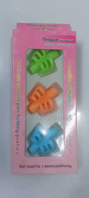 Ergonomic Pen Holder Set for Kids