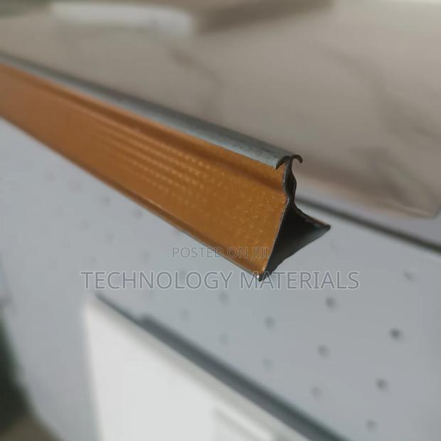 Spring Tee for Aluminium Ceiling