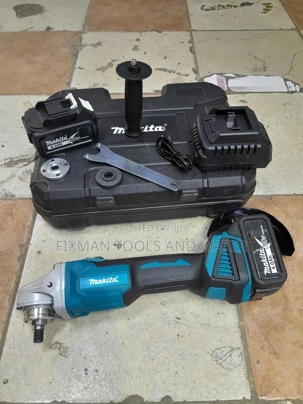Portable Makita  Cordless Angle Grinder 88 V + 2 Batteries - thumbnail 2