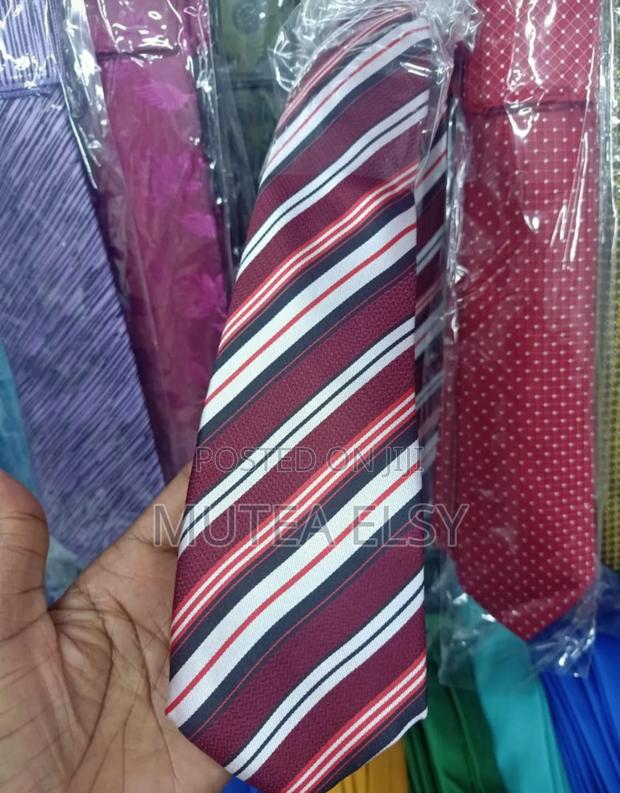 Stripped White Maroon Set Ties - thumbnail 3