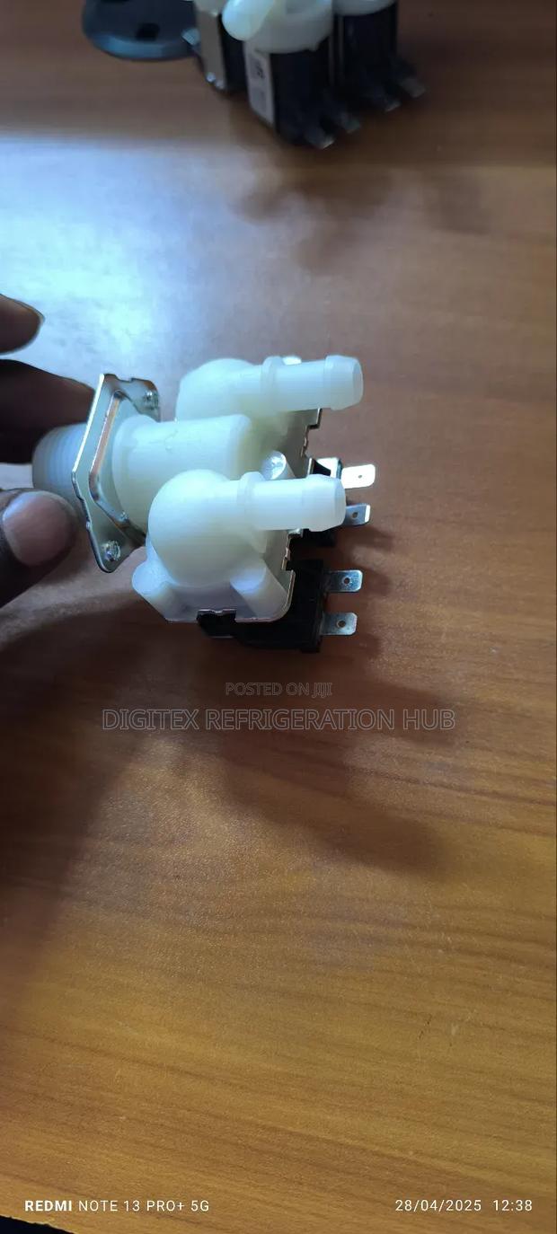 Double/2 Way Washing Machine Inlet Valve - main view