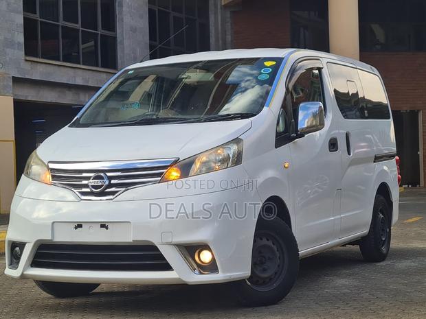 Nissan NV200 2018 White - thumbnail 3