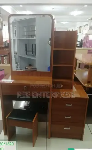 Brown Dressing Table With Sliding Mirror