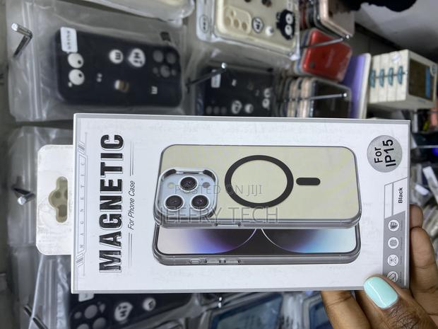 Mgnaooi Magnetic Case for iPhone 15 Translucent Matte Black - main view