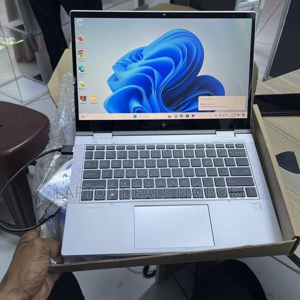 Laptop HP EliteBook 830 G8 32GB Intel Core I7 SSD 512GB