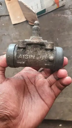 Toyota Hiace 7l Wheel Cylinder