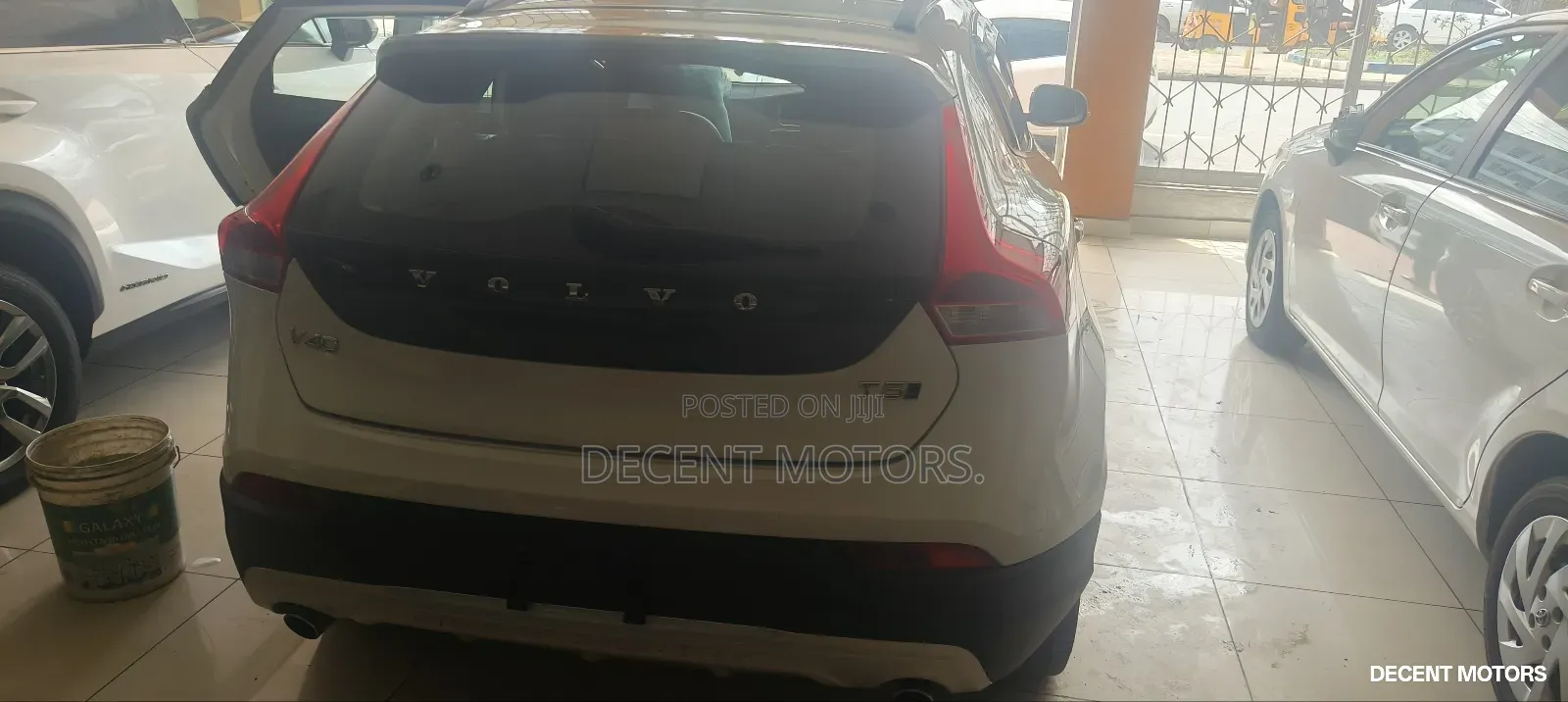 Volvo V40 2018 White
