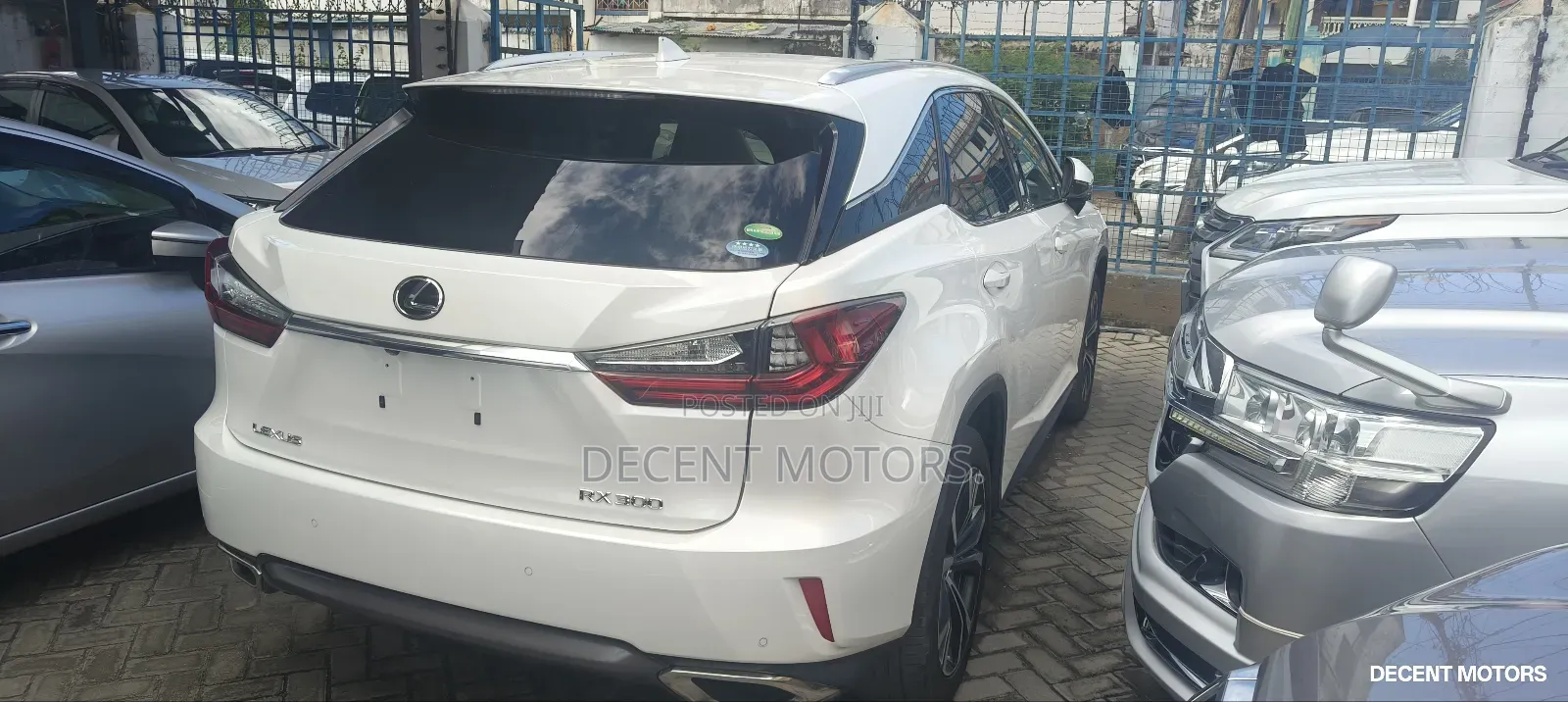 Lexus RX 300 4WD 2019 White