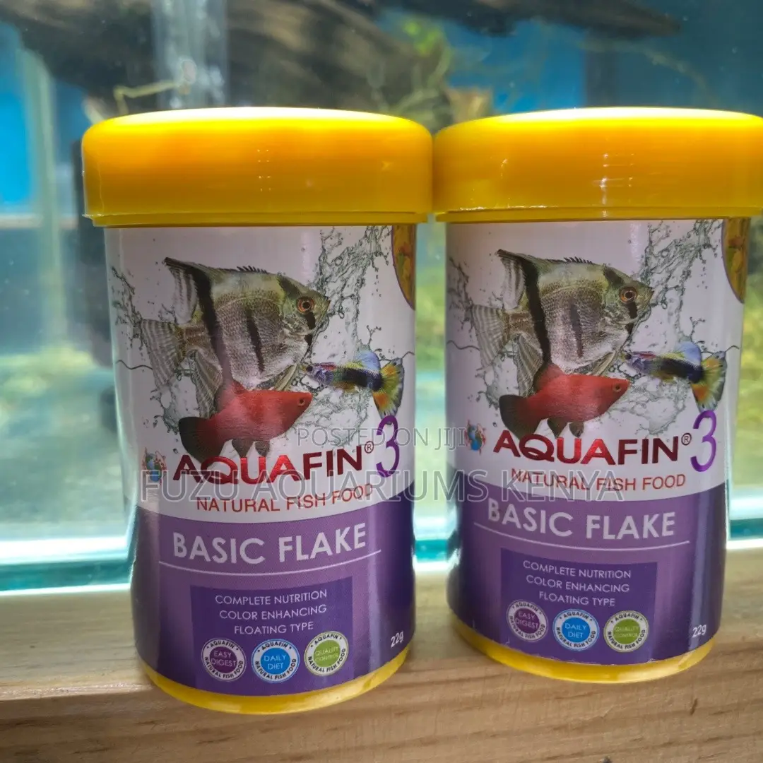 Pure Nutrition for Fish – Aquafin 3 Natural Flakes
