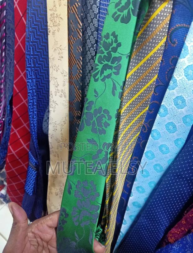 Emelard Green Polycadot Vintage Tie Sets - main view