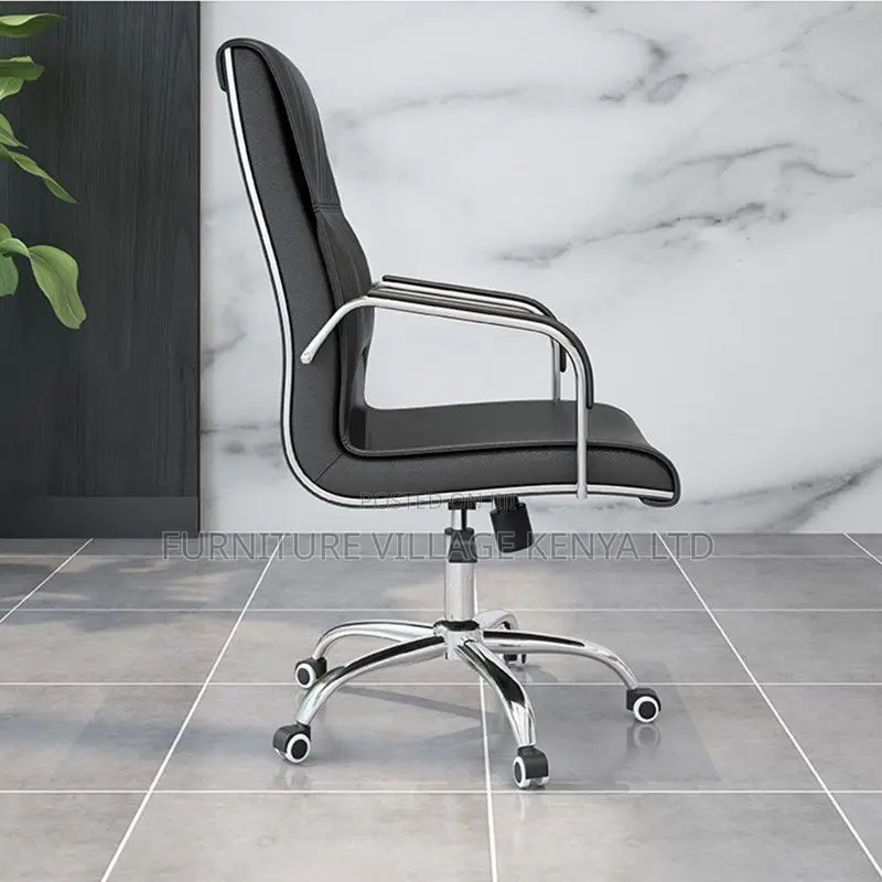 Office Chair: Efficient Leather Boardroom Office Chair