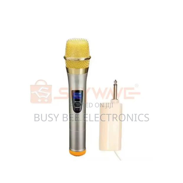 Shure Single Wireless Microphone - main view