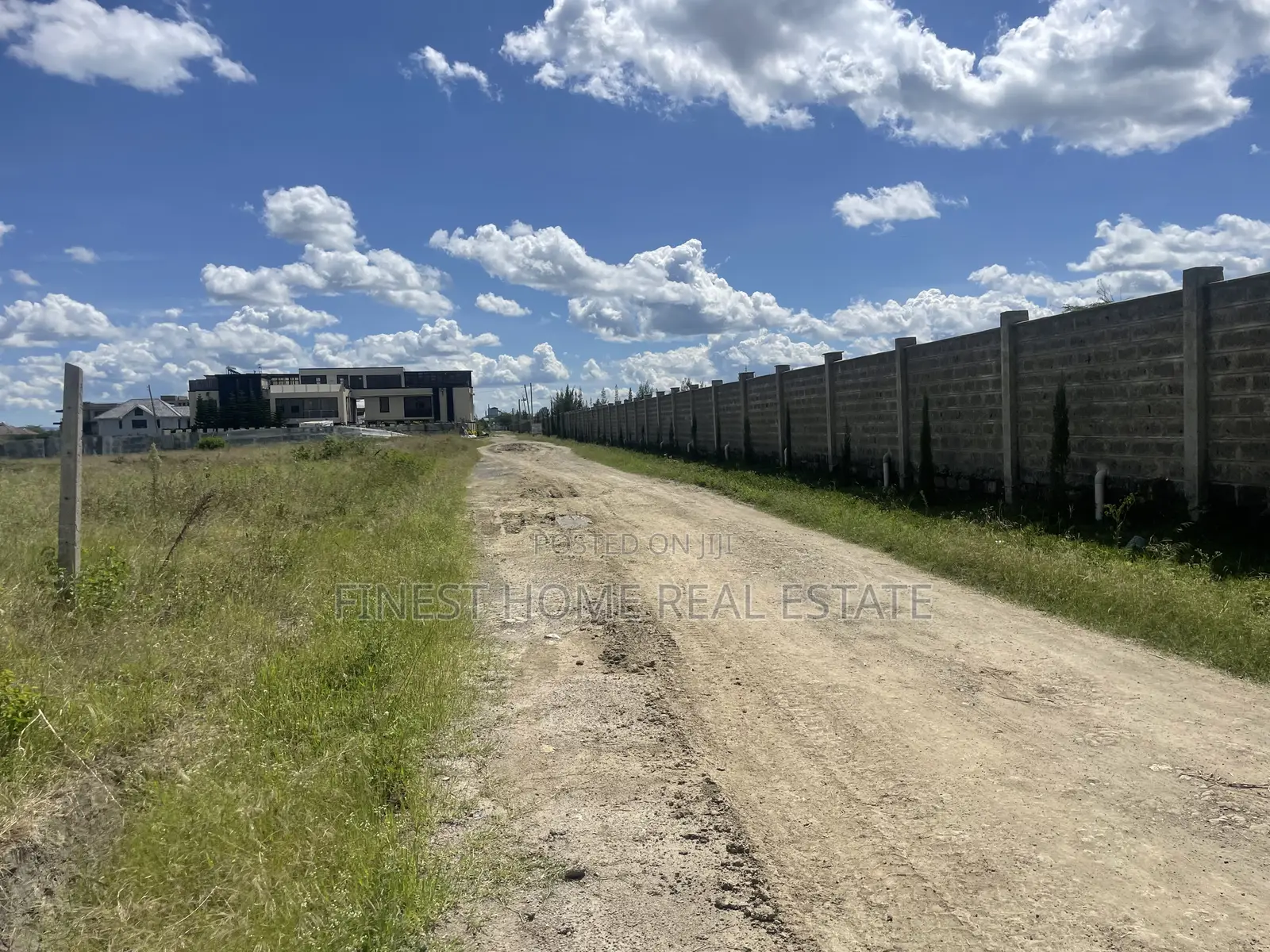 Plot for Sale at Global Village
