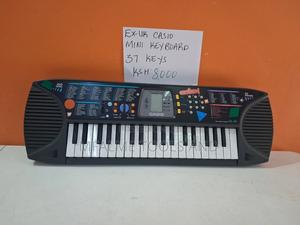 Casio Mini Keyboard - thumbnail 2